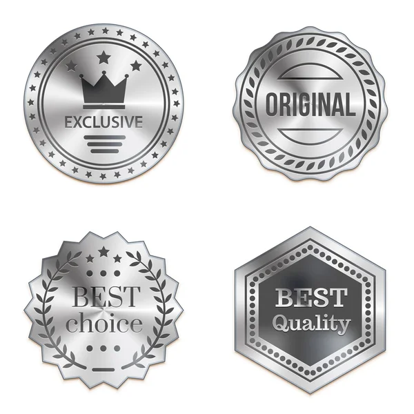 Zilveren metalen badges geïsoleerd op witte achtergrond — Stockfoto