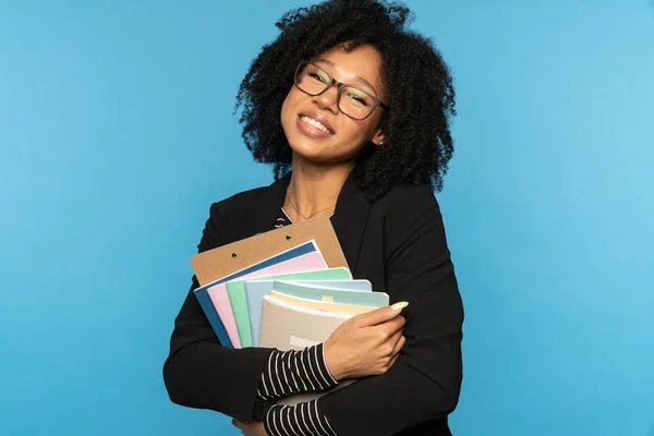 Glücklicher Student Blazer Brille Auf Notizbücher Dokumente Und Ordner Der — Stockfoto