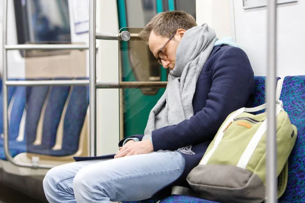 Moe Zachte Focus Chronische Vermoeidheid Slaaptekort Concept — Stockfoto