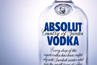 İsveçli votka Absolut.