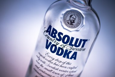 İsveçli votka Absolut.