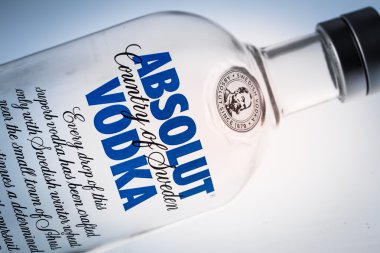 İsveçli votka Absolut.