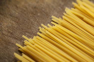 Spagetti eski ahşap tablo