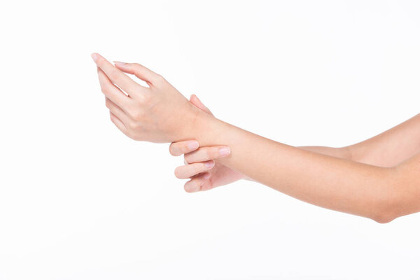 Женщина красивая рука таланта, руки и пальцы в хорошей форме фигура показать жест означает знак позирования, студия освещения изолированный белый фон для рекламы части тела