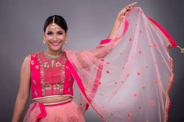 Indiase Schoonheid Ogen Met Perfecte Make Bruid Portret Van Een — Stockfoto