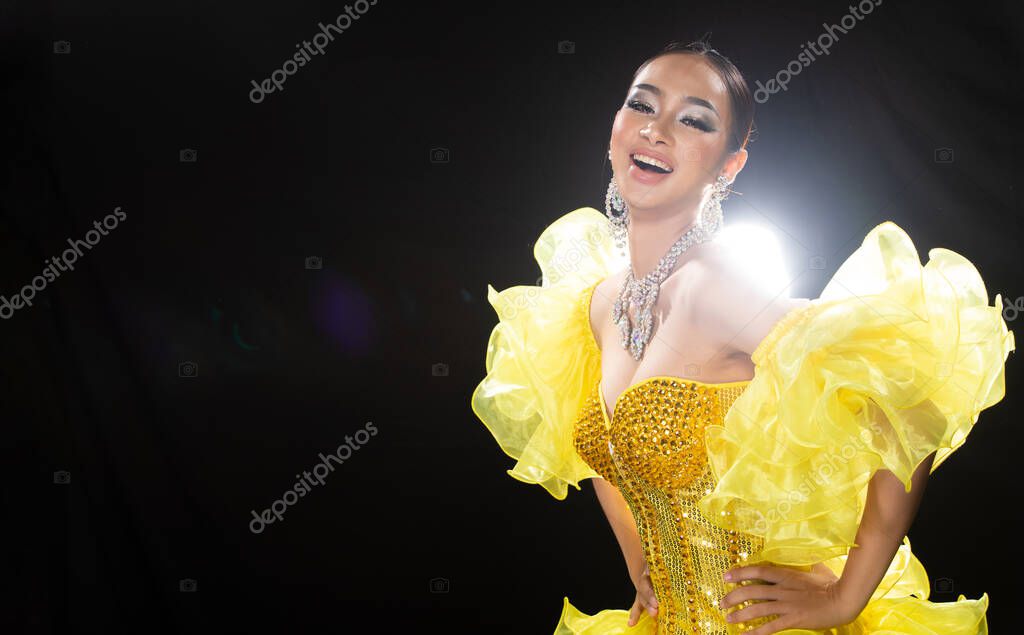 JadeThaiCatwalk