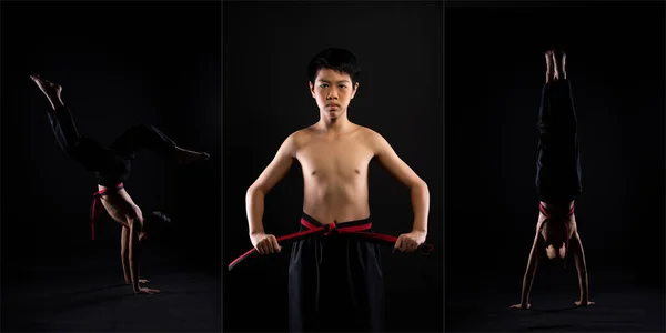 マスターレッドブラックベルト Taekwondo空手少年たちはアスリート若い十代の若者は スポーツドレスで伝統的な格闘ポーズを示しています 黒の背景が隔離されました 低暗い露出 — ストック写真