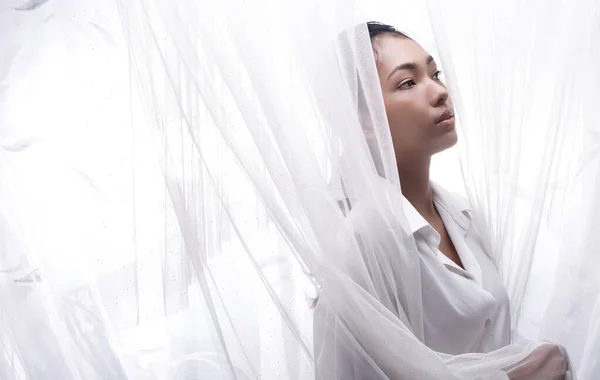 Joven Chica Asiática Despierta Por Viento Luz Del Sol Ventana — Foto de Stock