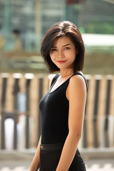 Half Body Portrait 20S Asian Woman Straight Black Hair Wear — Stock Photo, Image
