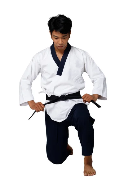 Sport Master Taekwondo Praktiken Karate Poses Instruktör Slitage Traditionell Uniform — Stockfoto