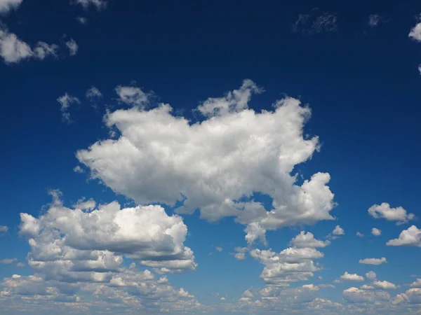 Awan Yang Indah Langit Yang Indah Musim Panas Rusia — Stok Foto