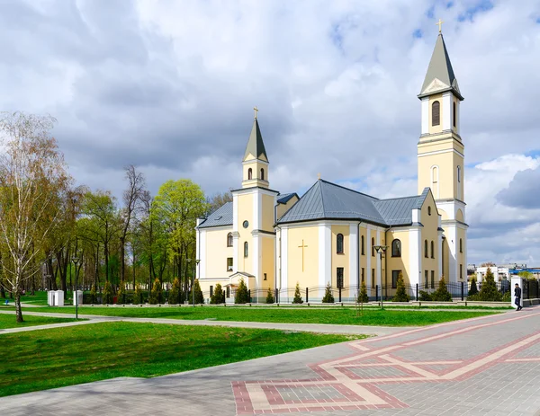 Kyrkan av födelse av Jungfru Maria, Homel, Vitryssland — Stockfoto