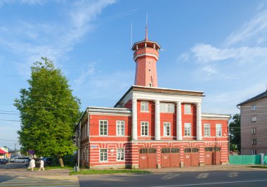 Gözetleme kulesi ile itfaiye binası, Uglich, Rusya