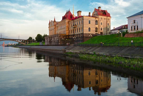 Rybinsk állami történelmi-építészeti és művészeti múzeum-rezervátum, Oroszország — Stock Fotó