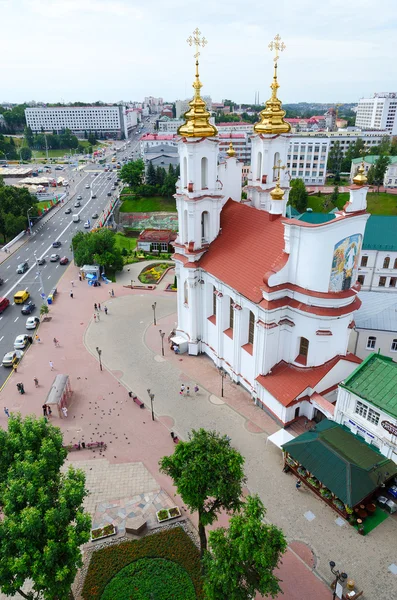 Widok z góry ulica Lenina i Sobór Zmartwychwstania Pańskiego, Vitebsk — Zdjęcie stockowe