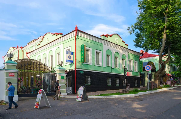 酒店 Voznesenskaya 街上 Olga Bergholz，俄罗斯乌格利奇 — 图库照片
