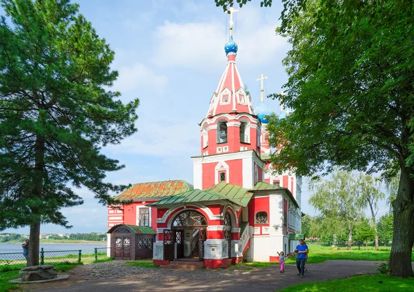 Kerk van tsarevitsj Dmitry op bloed, Oeglitsj, Rusland — Stockfoto