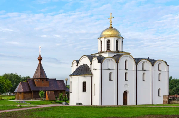 Annunciation Church and Church of Holy Prince Alexander Nevsky, Vitebsk, Belarus — Stock Photo, Image