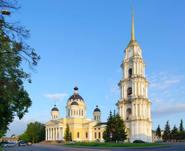Спаситель Спасо-Преображенський собор (побудований в 1838 році-1851), Росія, Рибінськ — стокове фото
