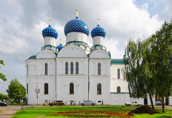 Epiphany Cathedral of Epiphany Monastery, Uglich, Russia — Stock Photo, Image