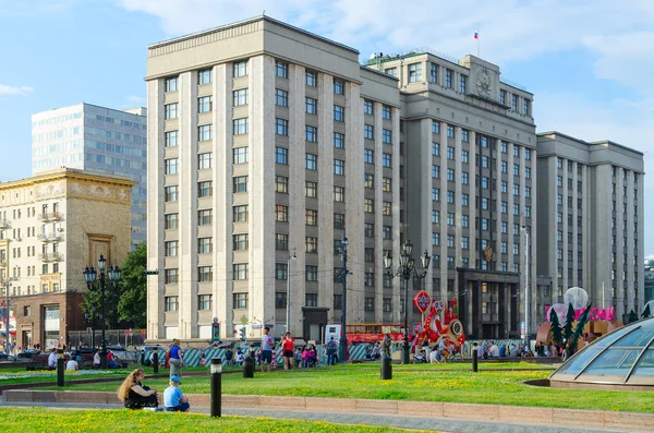 Bau der Staatsduma der Russischen Föderation, Moskau, Russland — Stockfoto