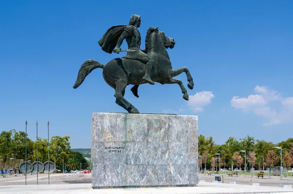 Grecia, Tesalónica. Monumento a Alejandro Magno en el paseo marítimo — Foto de Stock