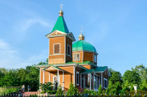 Gomel. St.-Michael-Kirche, Denkmal für die Opfer von Tschernoby — Stockfoto