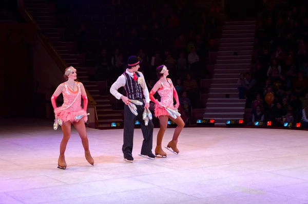 Circo de Moscú sobre hielo en gira —  Fotos de Stock