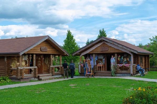 Weißrussland, dudutki, Museum für Volkshandwerk und Technologien. Workshops Weben und Flechten aus Stroh — Stockfoto