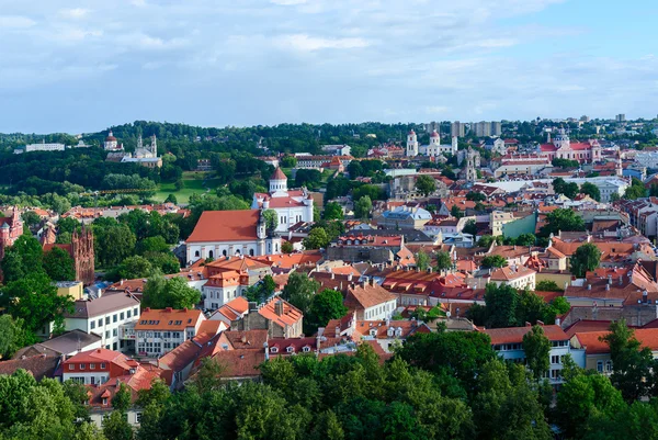 Nézd a lookout Gediminas-torony, a Prechistenskiy székesegyház és a Szent Anna-templom — Stock Fotó