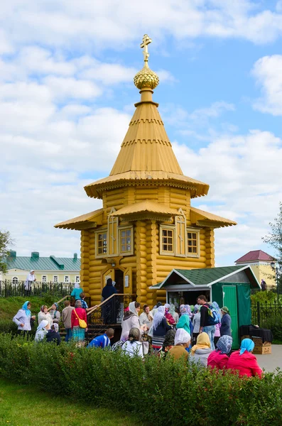 Capilla en honor de San Serafín de Sarov, Santísima Trinidad Serafín-Diveevo monasterio, Rusia — Foto de Stock