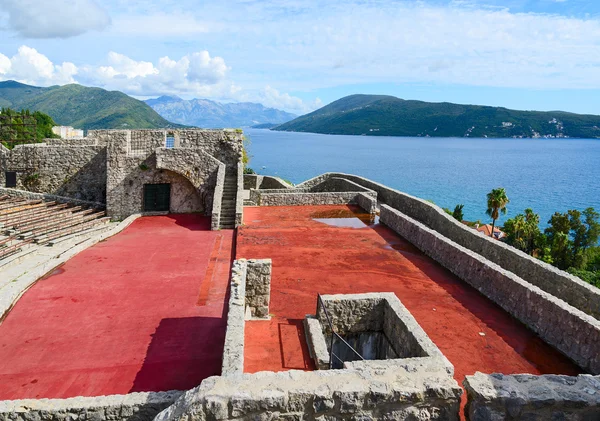 La fortaleza Kanli Kula (Torre Sangrienta), Herceg Novi, Montenegro —  Fotos de Stock