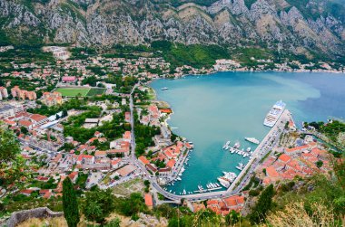 Kotor Körfezi Kotor, Karadağ ve üstten görünüm