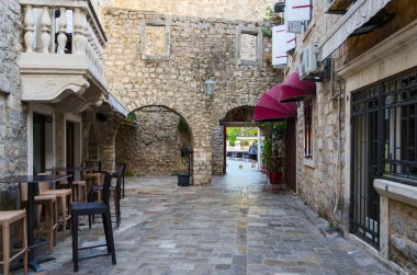 Eski şehir Budva, Karadağ kapısı