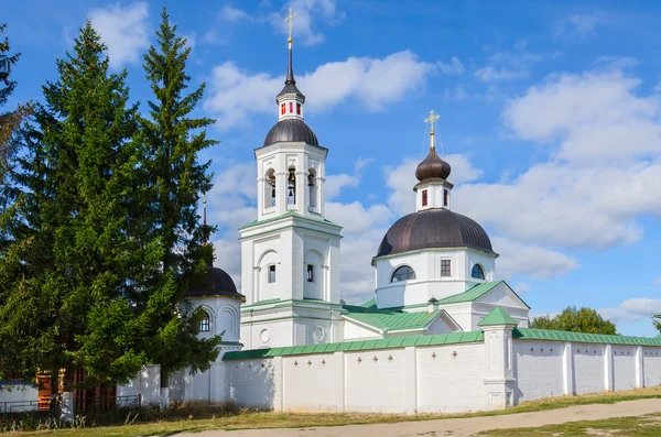 Igreja do Arcanjo Miguel, aldeia de Lazarevo perto de Murom, Rússia — Fotografia de Stock