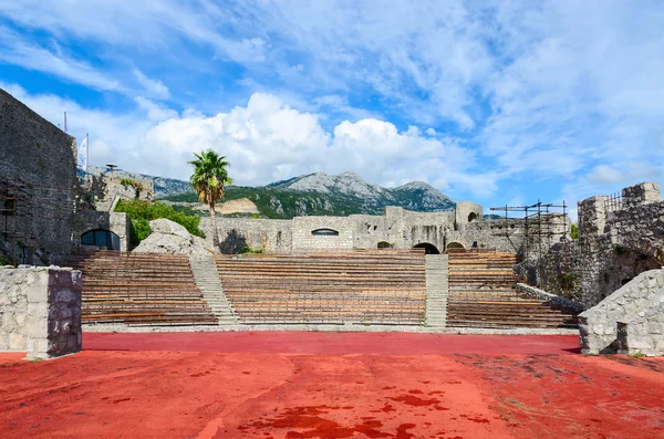 Anfiteatro en la fortaleza Kanli Kula, Herceg Novi, Montenegro —  Fotos de Stock