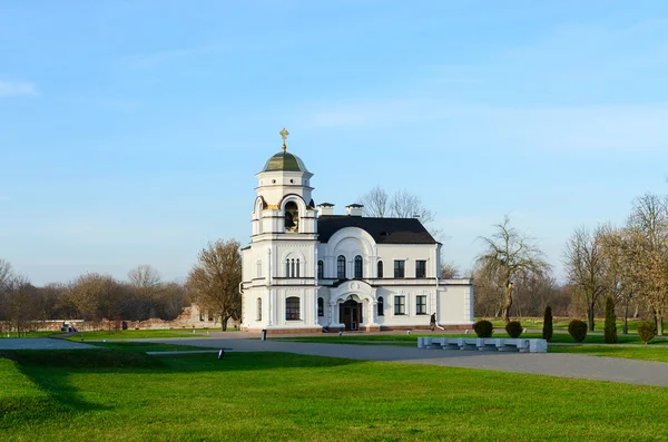 Památník komplex "Brest pevnosti hrdina". Církevní dům počátkem Xx století — Stock fotografie