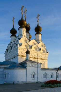 Murom, Rusya 'daki Kutsal Üçlü Manastırı.