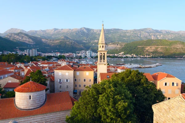 Cidade Velha e Catedral de São João Batista, Budva, Montenegro — Fotografia de Stock