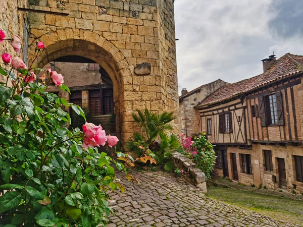 Straße Des Mittelalterlichen Dorfes Cordes Sur Ciel Südfrankreich — Stockfoto