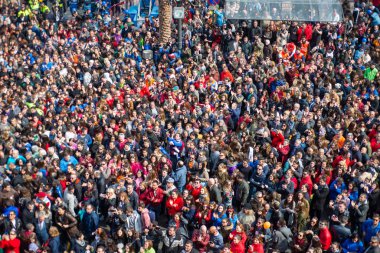 VALENCIA, İSPA 2016: Valencia, Valencia, İspanya 'da düzenlenen Fallas Festivali sırasında UNESCO' nun Soyut Kültürel Mirası 'nın geleneksel havai fişek gösterisi.
