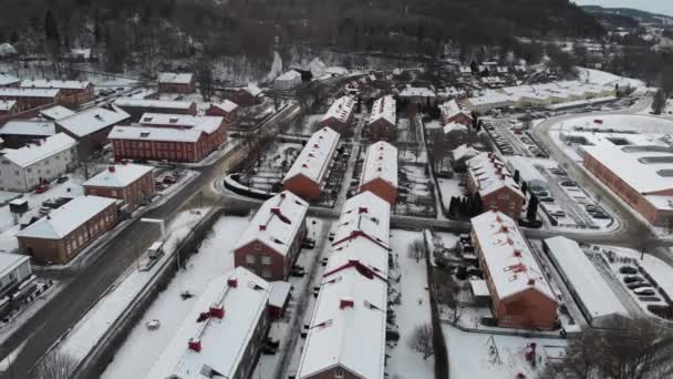 Очаровательный снежный городок в Швеции, Океания, Йонсеред, Воздушный круг — стоковое видео