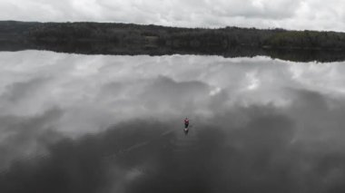 Yalnız Göl Bulutlu Bulutlu Yansıma, Doğa, Havadan Ufuk