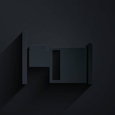 Kağıt kesiği hastane yatak ikonu siyah arka planda izole edilmiş. Kağıt sanatı tarzı. Vektör.