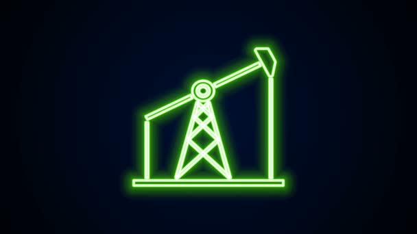 Glödande neon line Oljepump eller pump jack ikon isolerad på svart bakgrund. Oljerigg. 4K Video motion grafisk animation — Stockvideo
