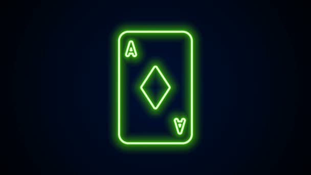 Brillante línea de neón Jugando a las cartas con diamantes símbolo icono aislado sobre fondo negro. Juego de casino. Animación gráfica de vídeo 4K — Vídeo de stock