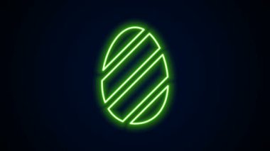 Parlayan neon hattı Paskalya yumurtası simgesi siyah arka planda izole edildi. Mutlu Paskalyalar. 4K Video hareketli grafik canlandırması