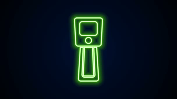 Świecąca neonowa linia Cyfrowy bezdotykowy termometr z ikoną światła podczerwonego izolowany na czarnym tle. 4K Animacja graficzna ruchu wideo — Wideo stockowe