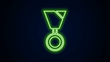 Parlayan neon hattı askeri ödül ikonu siyah arka planda izole edildi. Ordu işareti. 4K Video hareketli grafik canlandırması