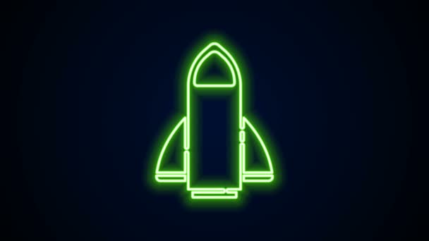 Φωτεινά νέον γραμμή Rocket πλοίο εικονίδιο απομονώνονται σε μαύρο φόντο. Διαστημικό ταξίδι. 4K Γραφική κίνηση κίνησης βίντεο — Αρχείο Βίντεο